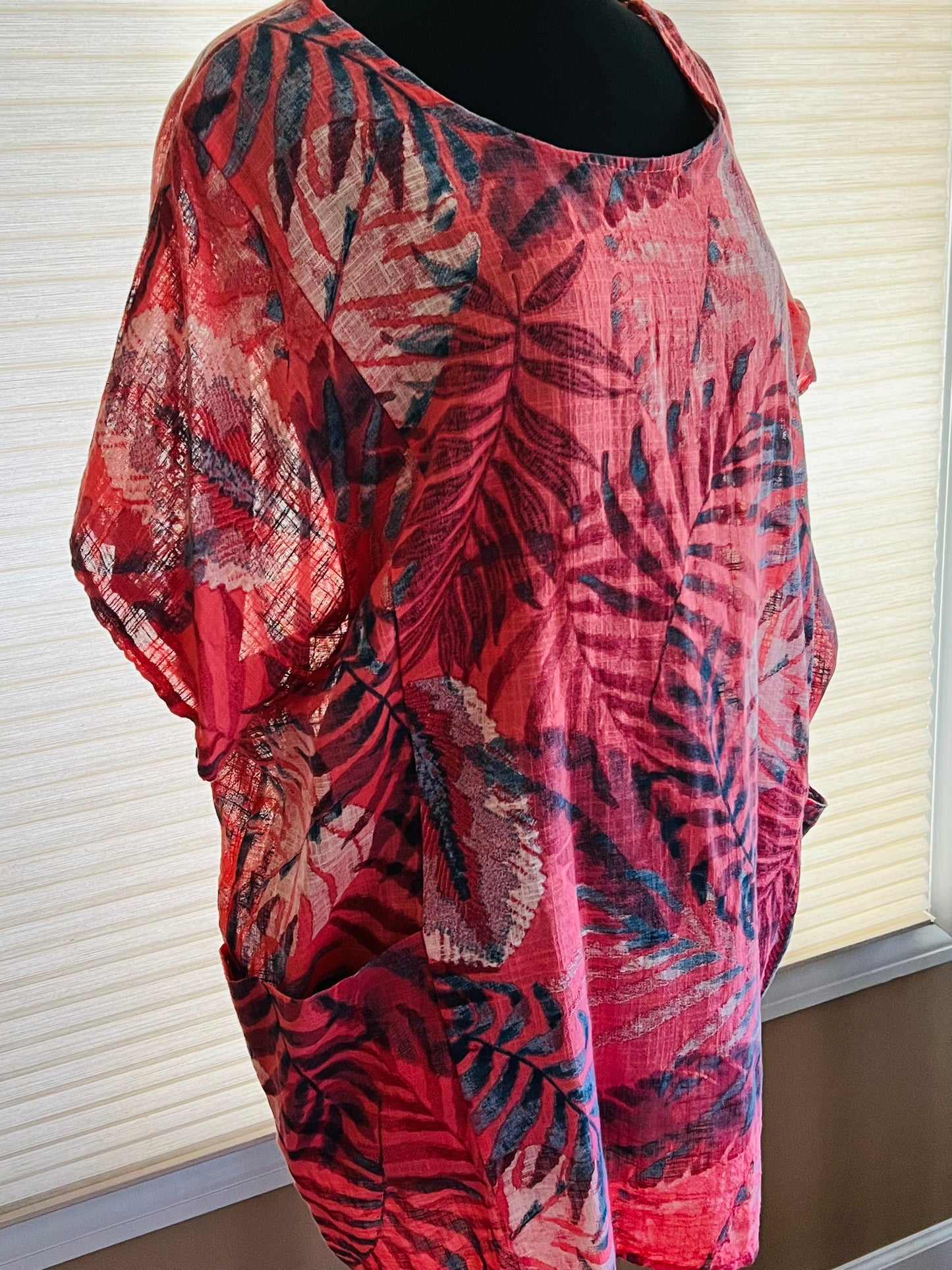 Italian Leaf Print Coral Tunic Top with Pockets