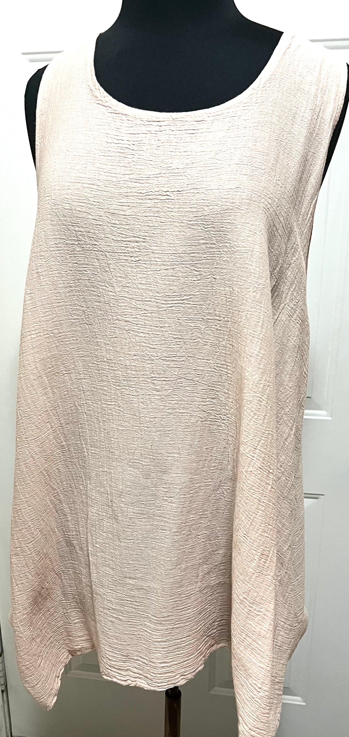 Sleeveless Pale Pink Linen Top from Italy