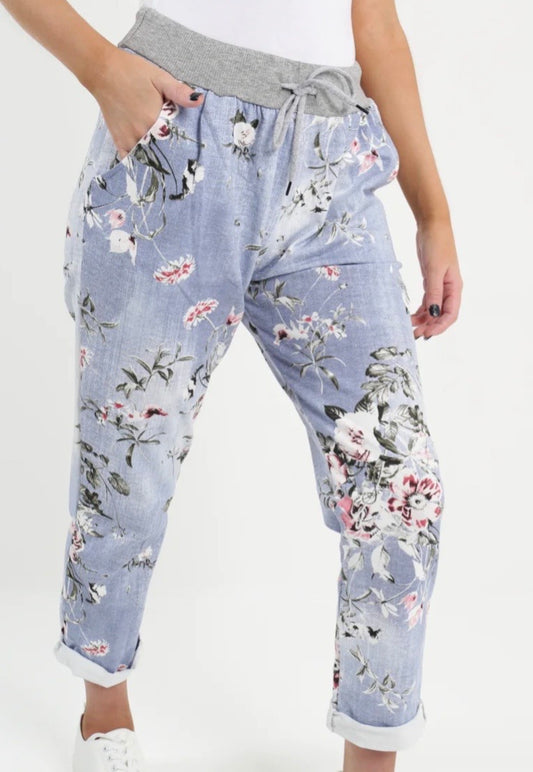 Italian Leaf Floral Cotton Jogger in Light Blue Wash